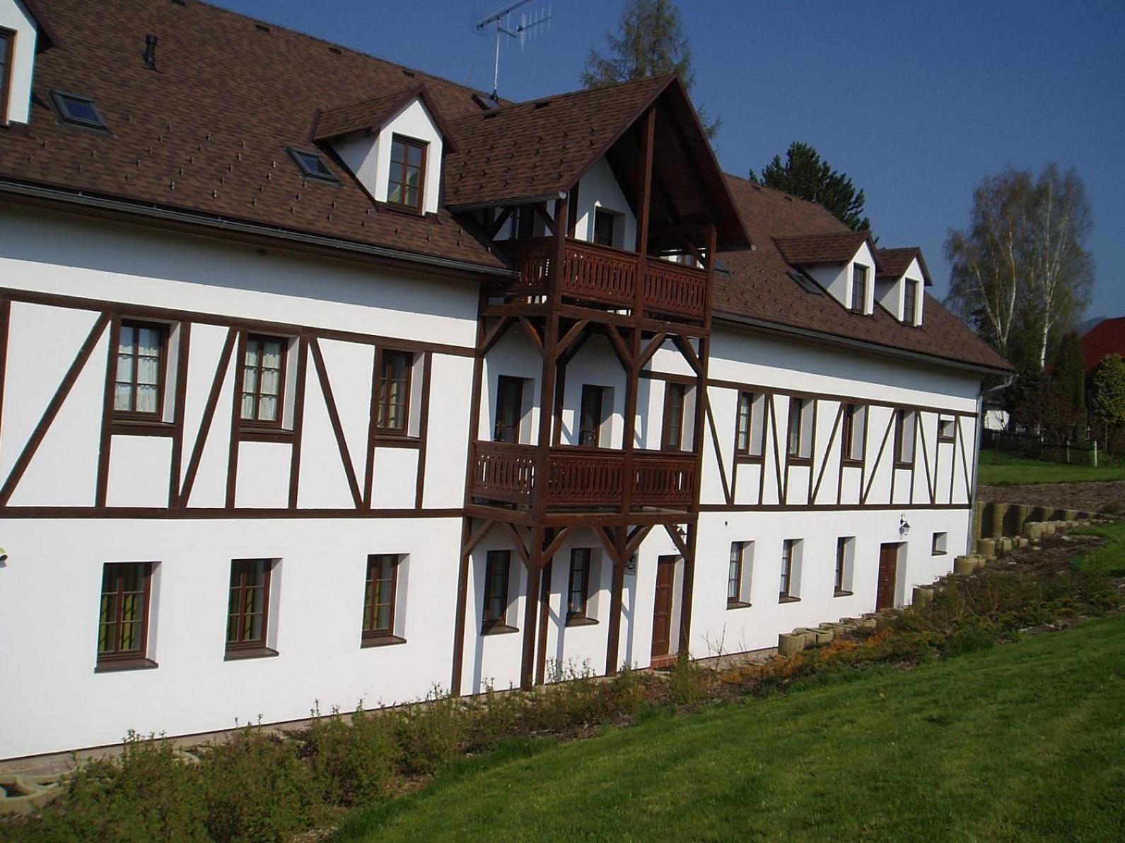 Restaurace a Penzion Česká Hospoda Heřmanice Esterno foto