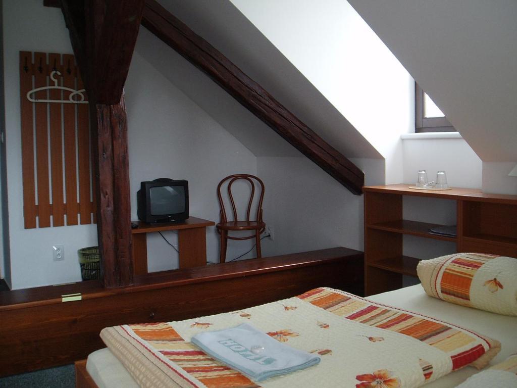 Restaurace a Penzion Česká Hospoda Heřmanice Camera foto